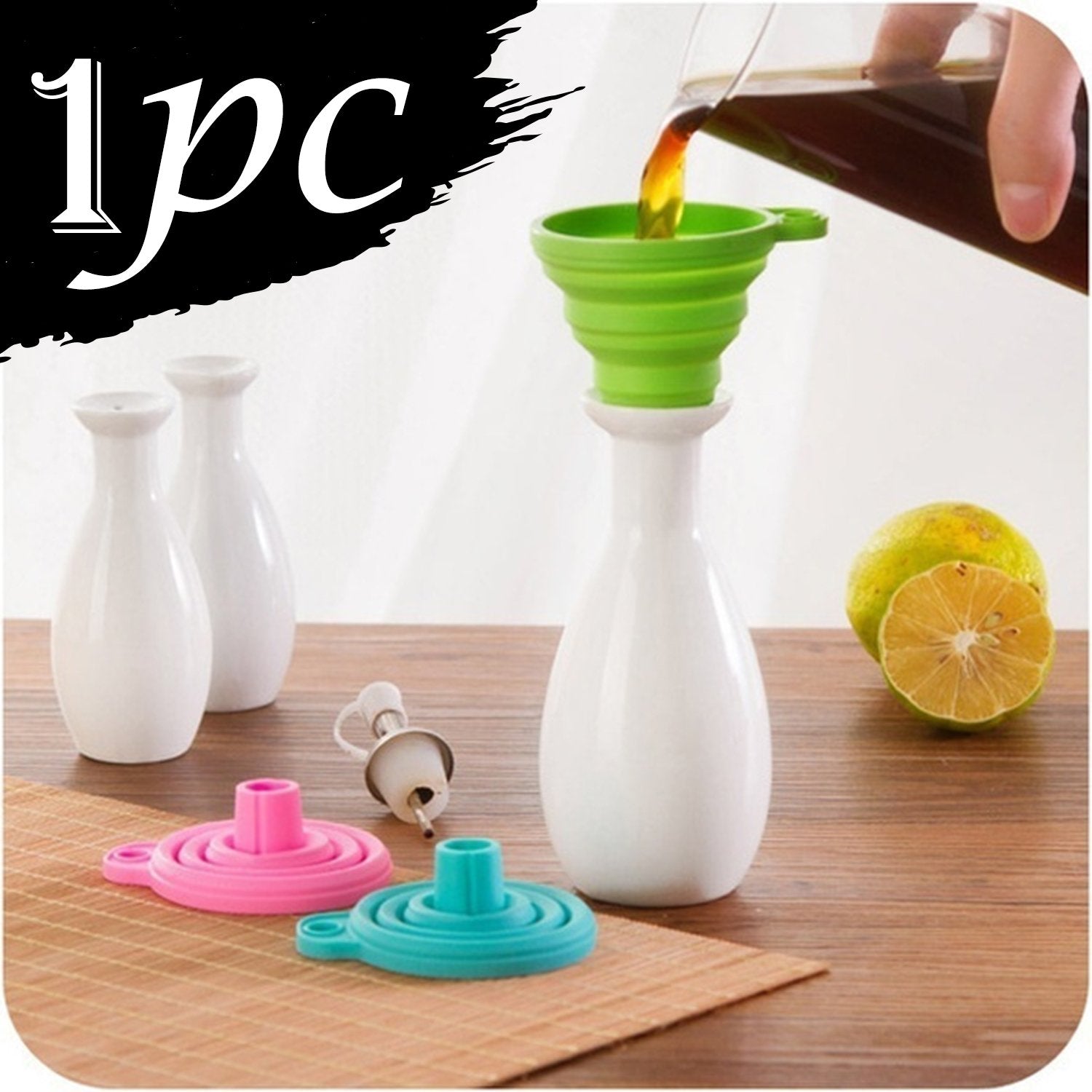 Collapsible silicone funnel for kitchen. Collapsible silicone funnel for kitchen.